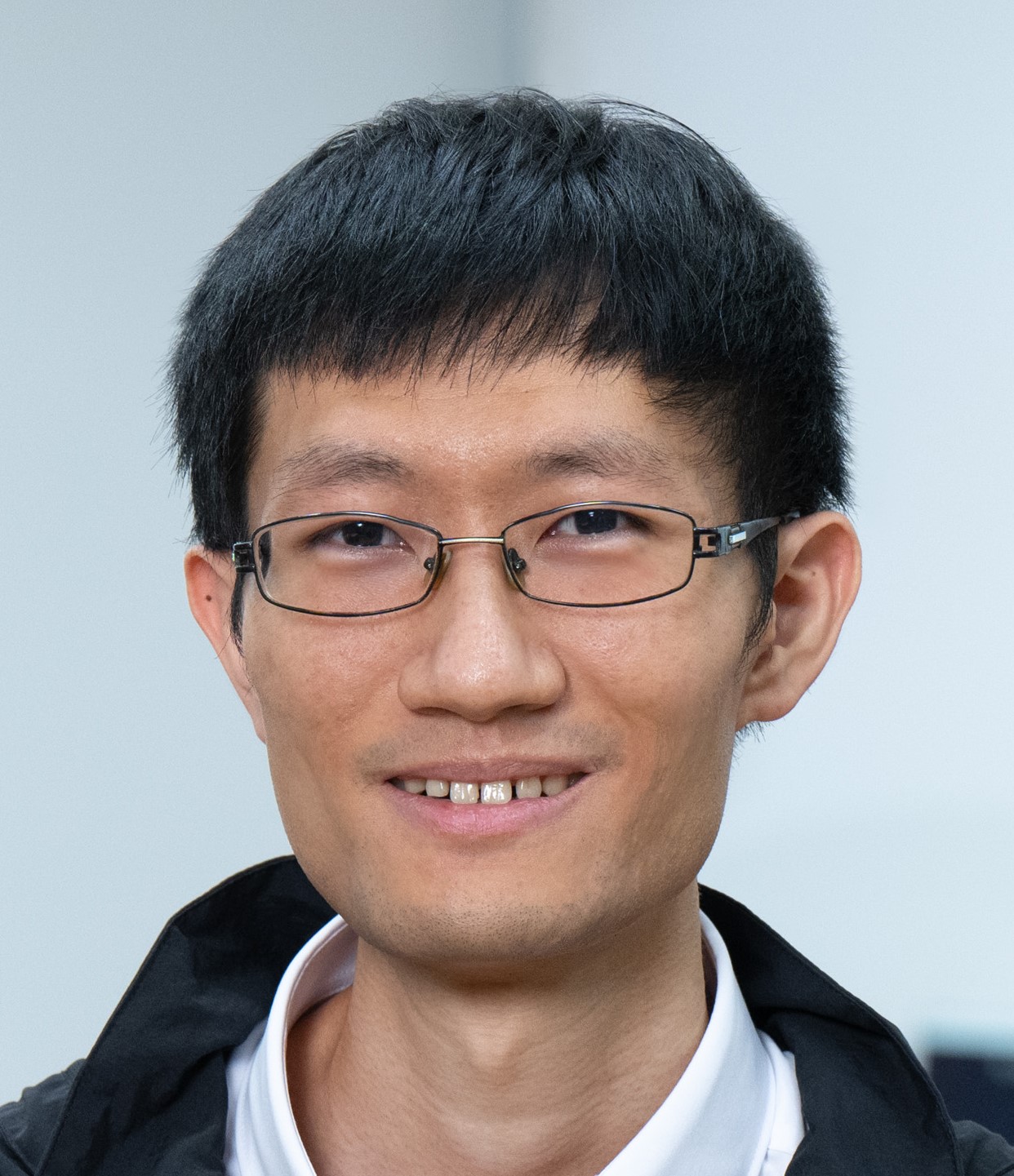 Ce Zhang (张策)